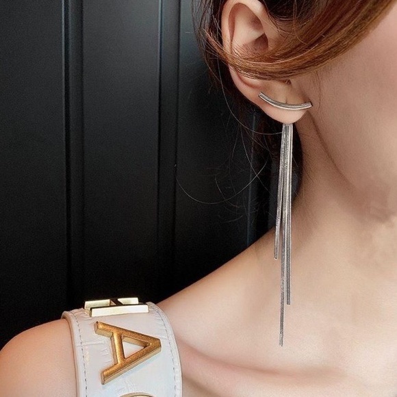 NEW Silver Bar Long Thread Tassel Earrings - Picture 3 of 3